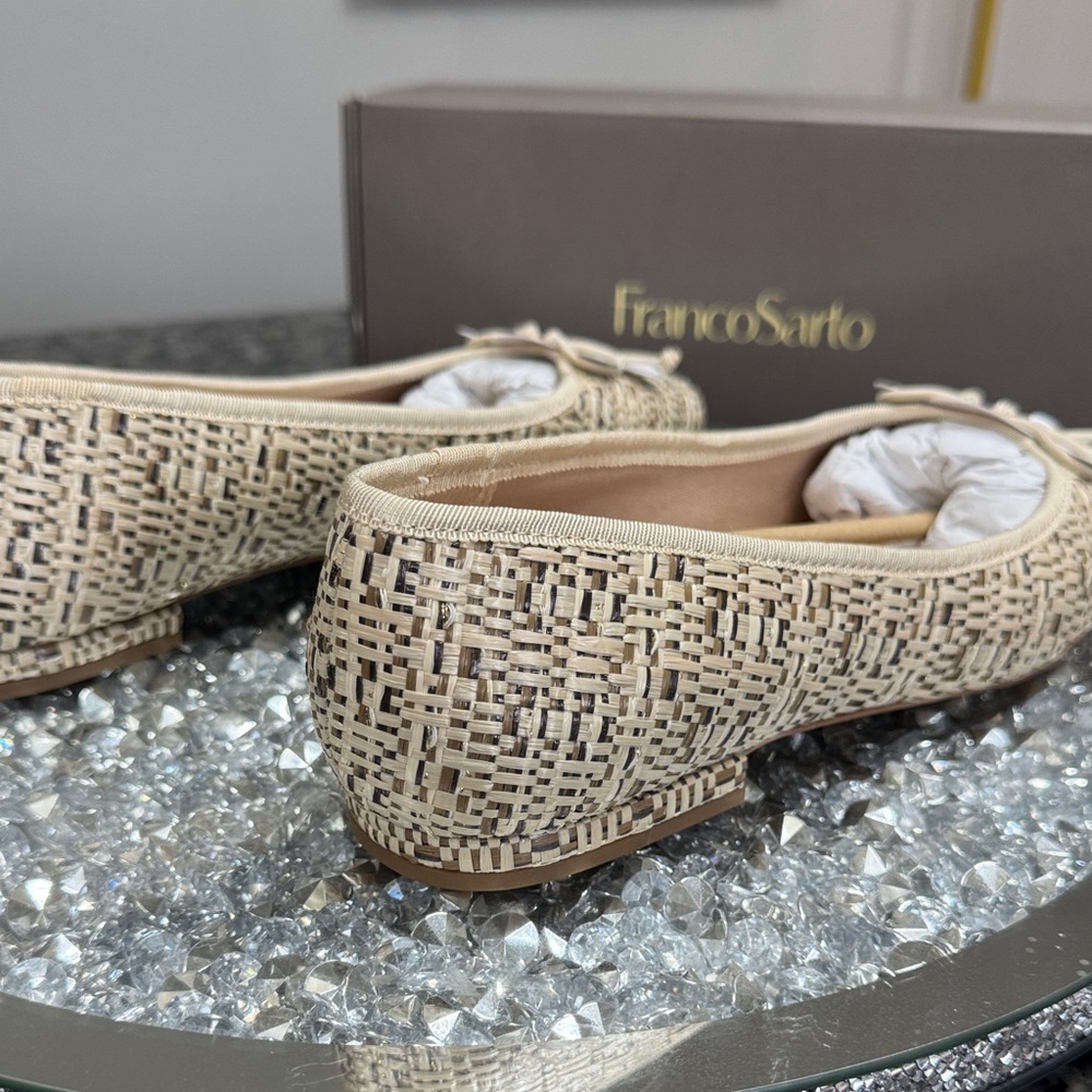 Franco Sarto Abigail Beige Woven Flats with White Bow Accents NEW 9W - Picture 6 of 14
